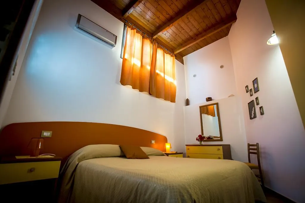 Aparthotel Resort Al Belvedere Salina Leni