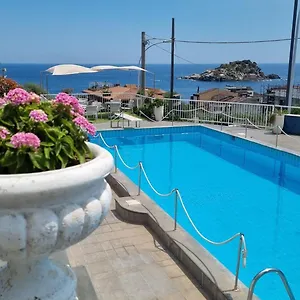 Hotel Lachea, Aci Trezza