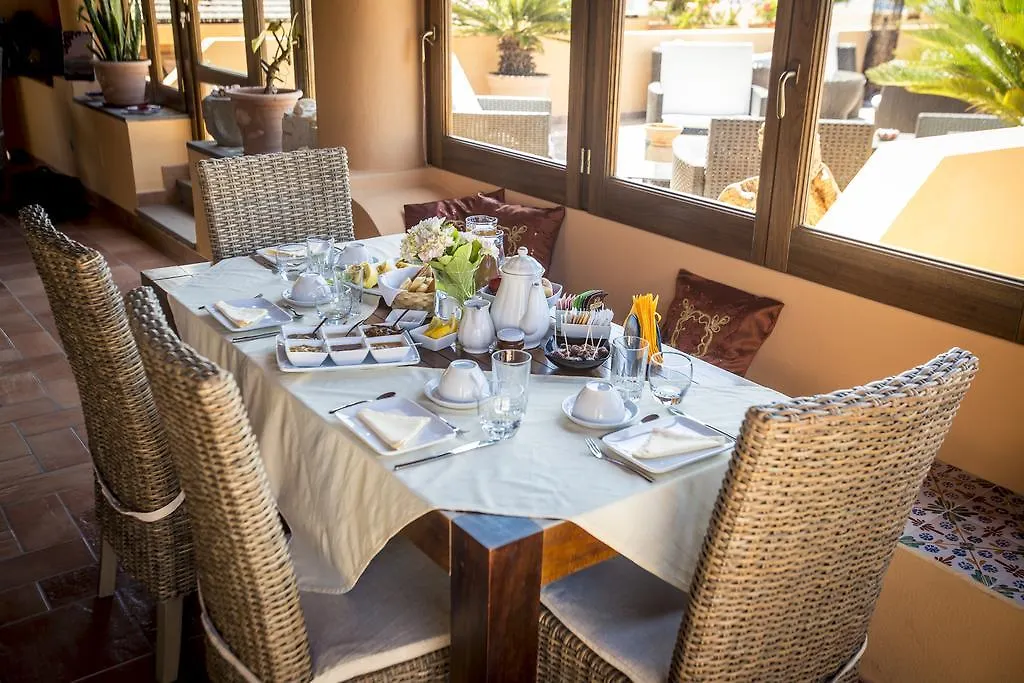 Resort Al Belvedere Salina 레니 4*,